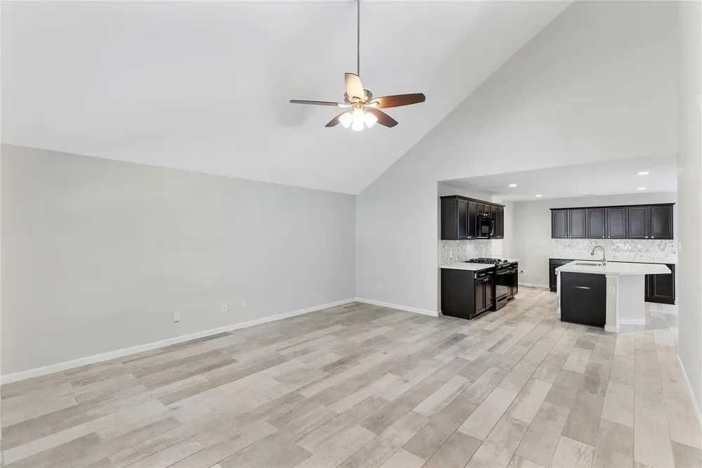 1111 Agua Dulce Trail Channelview, TX 77530