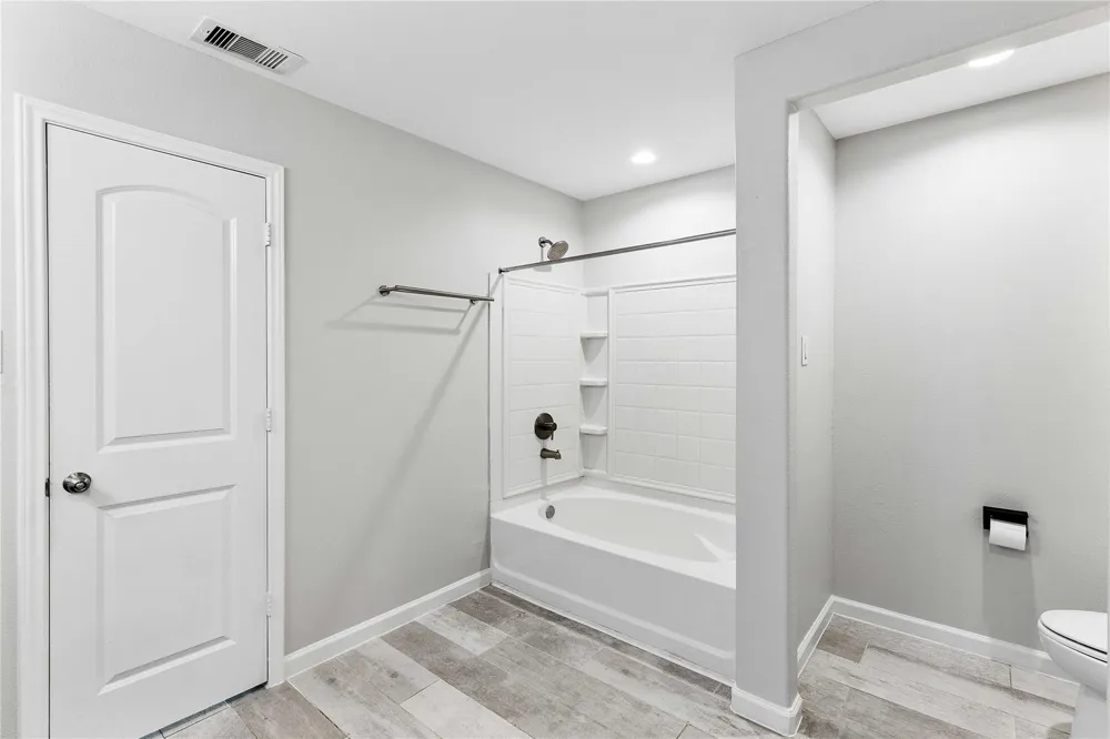 1111 Agua Dulce Trail Channelview, TX 77530