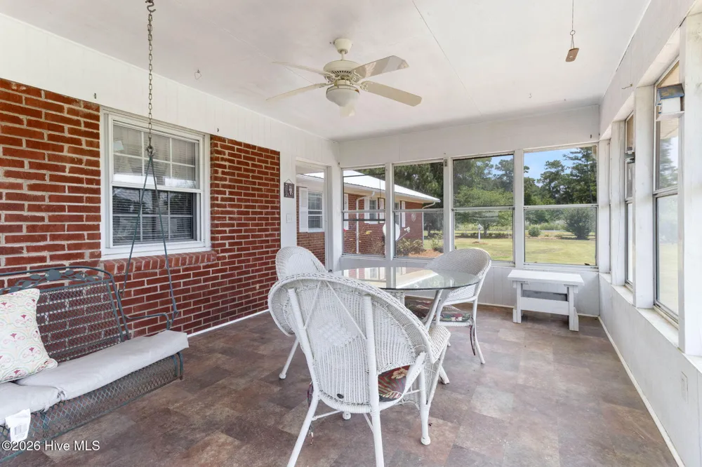 593 Singletary Mill Pond Road Bladenboro, NC 28320
