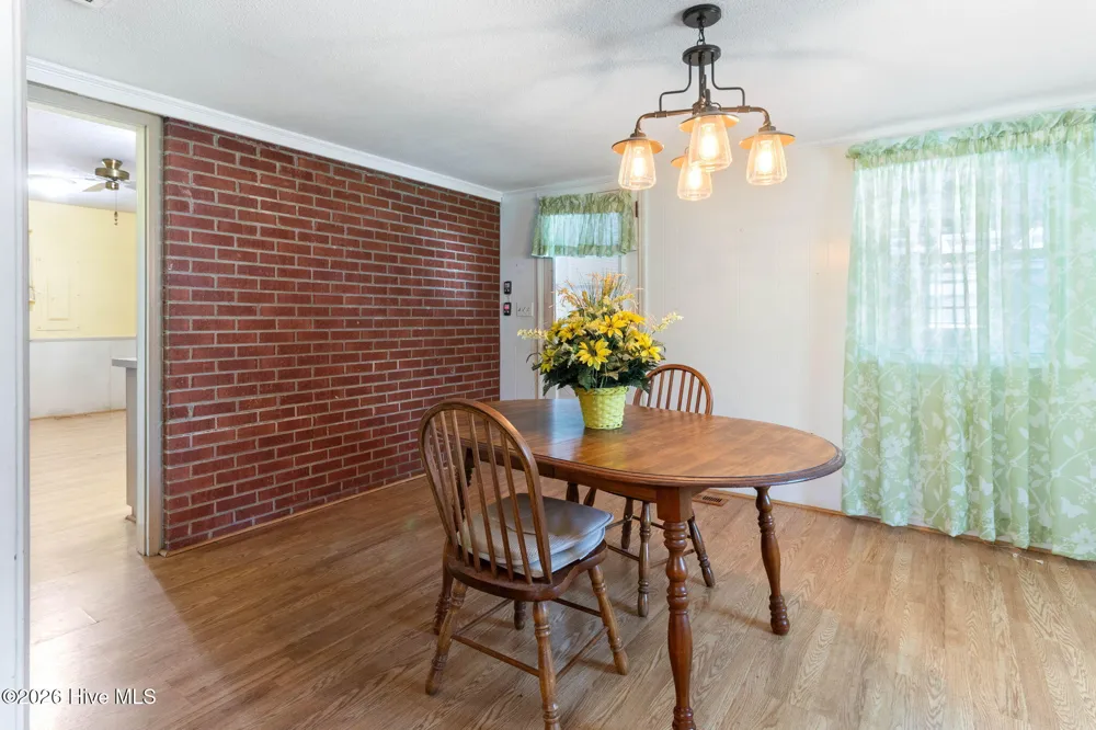 593 Singletary Mill Pond Road Bladenboro, NC 28320