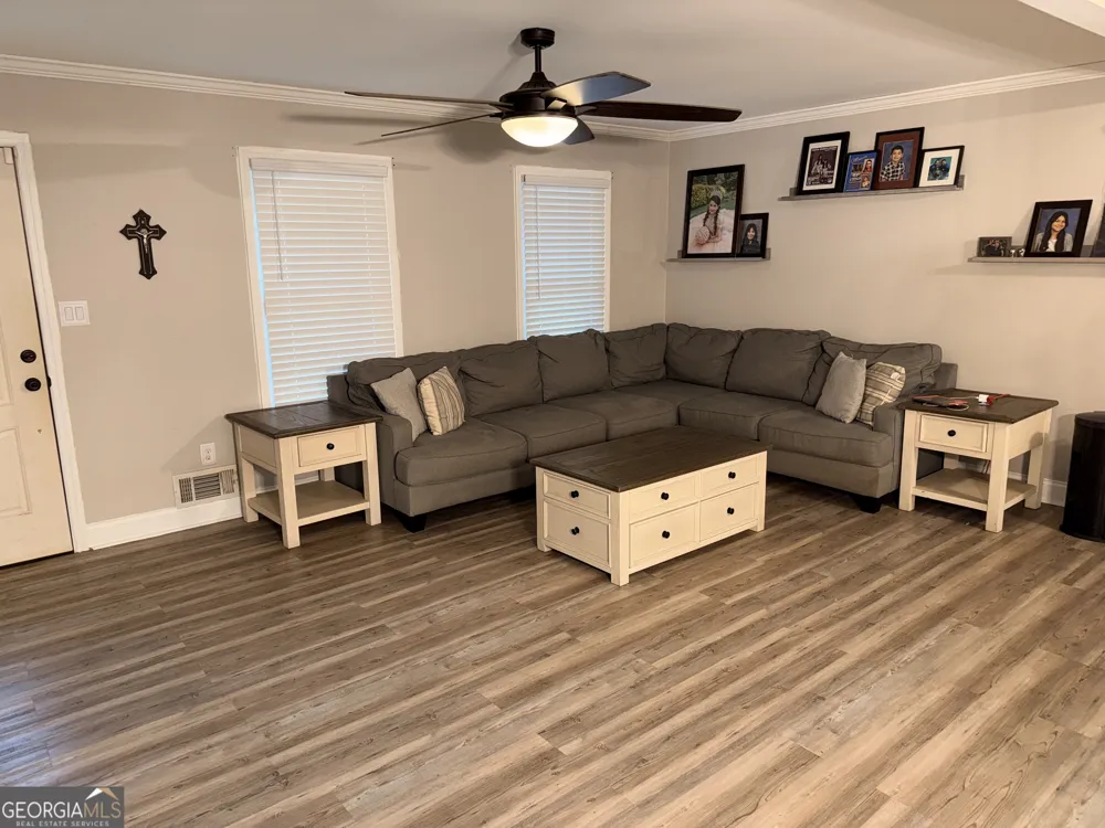 171 Candy CIR Winterville, GA 30683
