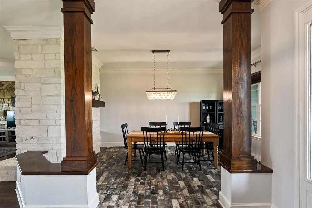 6870 Shore Crest Way Athens, TX 75752