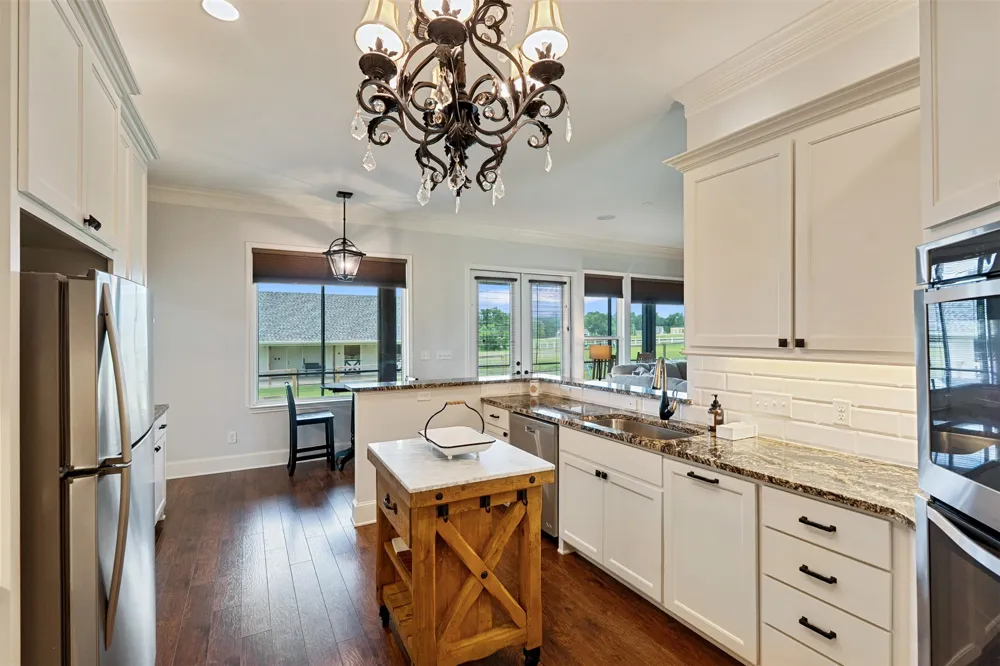 6870 Shore Crest Way Athens, TX 75752
