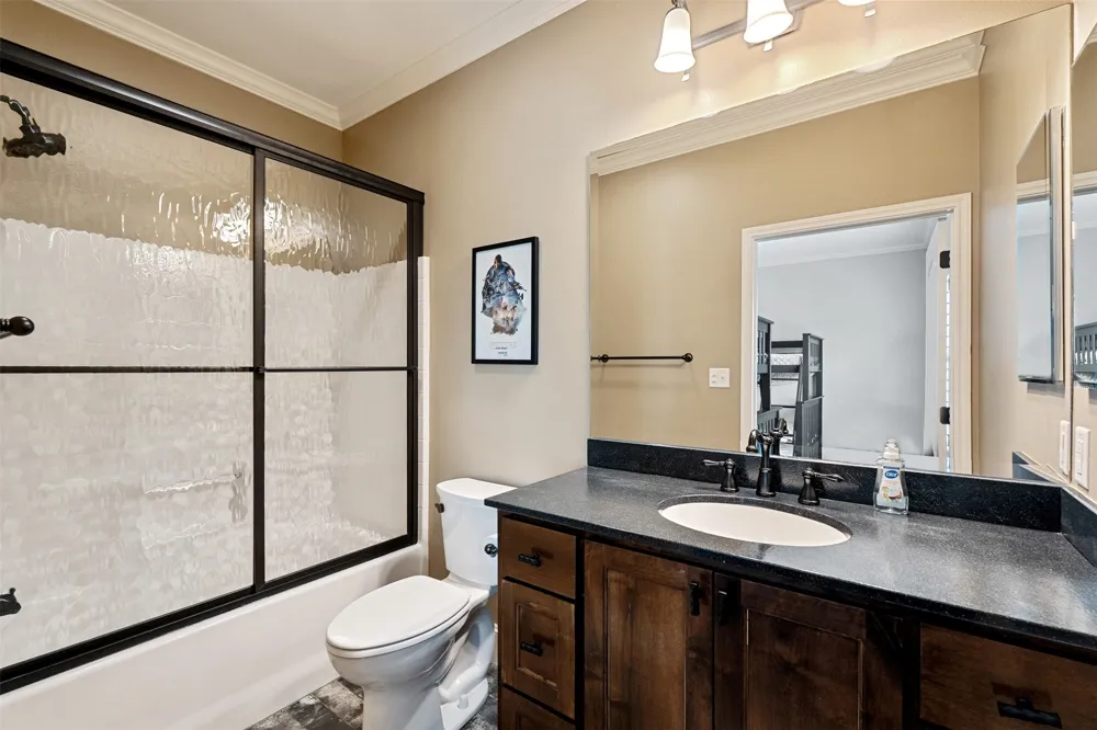 6870 Shore Crest Way Athens, TX 75752