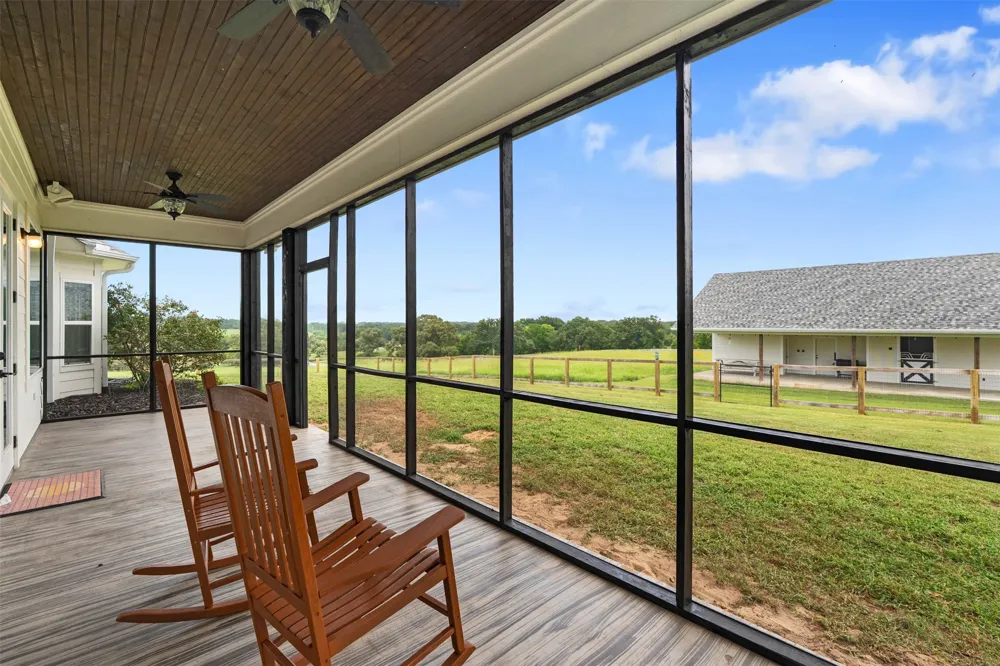 6870 Shore Crest Way Athens, TX 75752