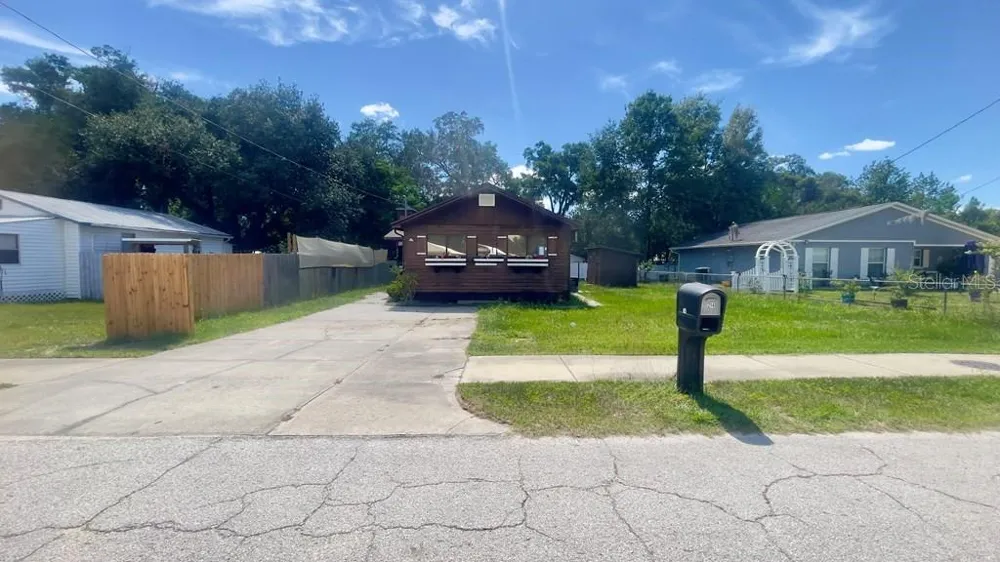 214 NE 4TH STREET Chiefland, FL 32626