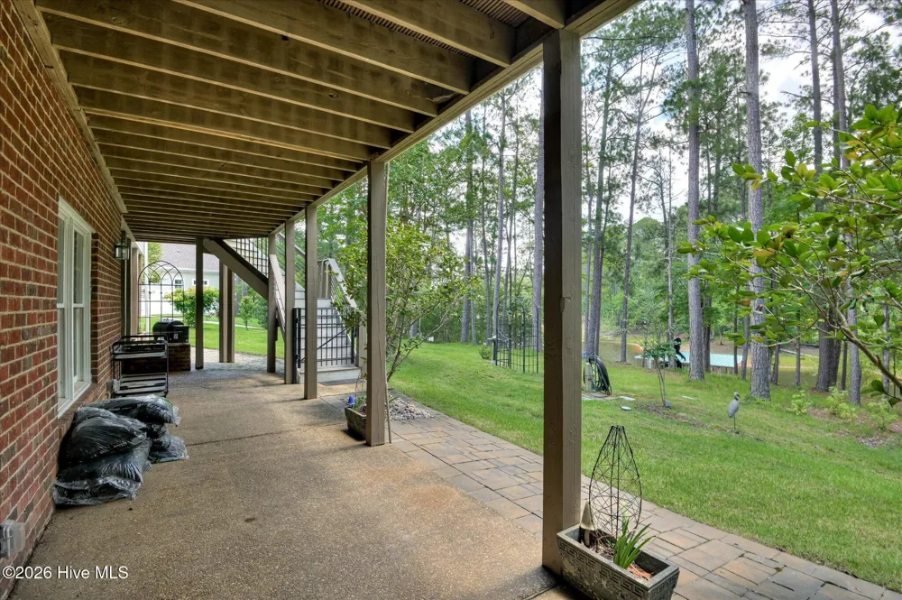 335 Crown Point Mccormick, SC 29835