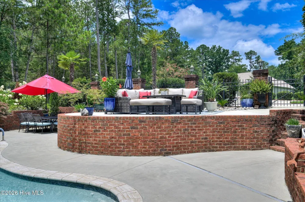 335 Crown Point Mccormick, SC 29835