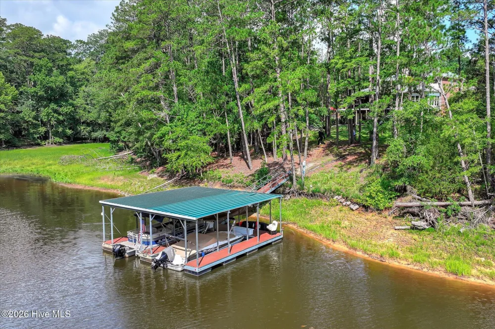 335 Crown Point Mccormick, SC 29835