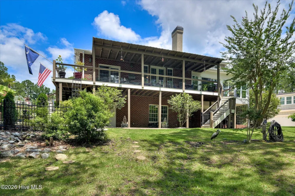 335 Crown Point Mccormick, SC 29835