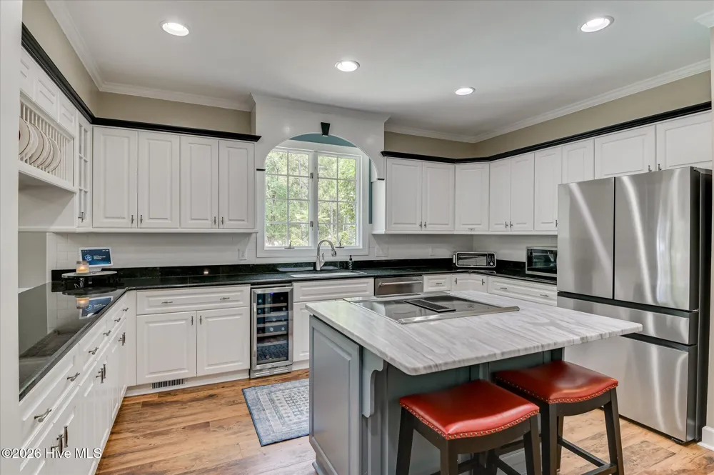 335 Crown Point Mccormick, SC 29835
