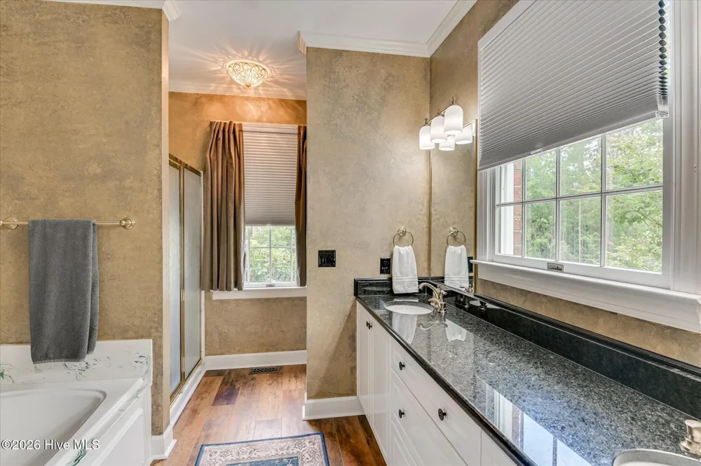 335 Crown Point Mccormick, SC 29835