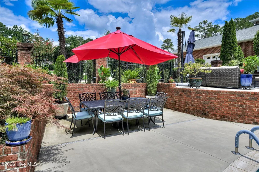 335 Crown Point Mccormick, SC 29835