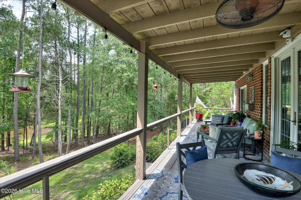 335 Crown Point Mccormick, SC 29835