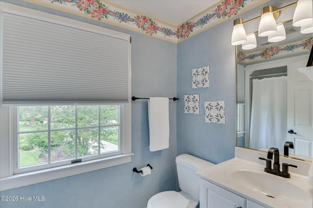 335 Crown Point Mccormick, SC 29835