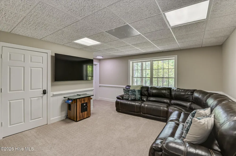 335 Crown Point Mccormick, SC 29835