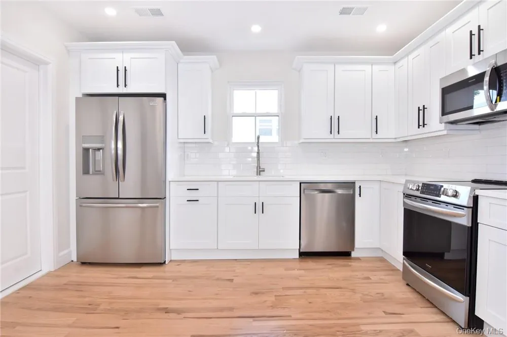 142 Second Avenue Pelham, NY 10803