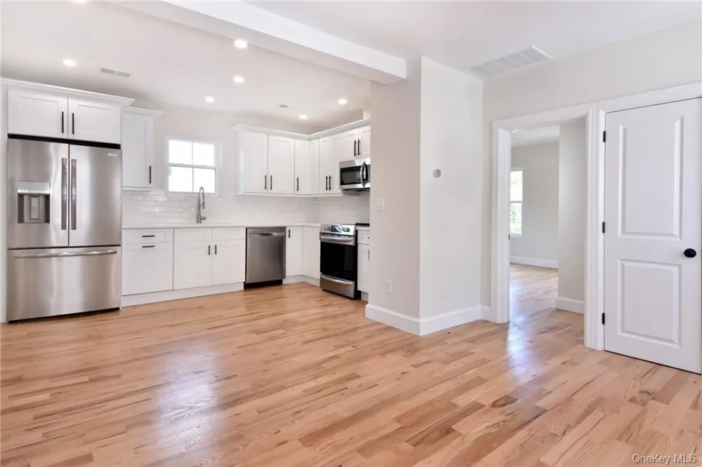 142 Second Avenue Pelham, NY 10803