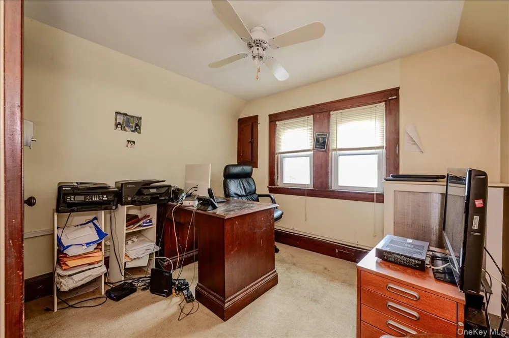 119 Pine Street Woodmere, NY 11598