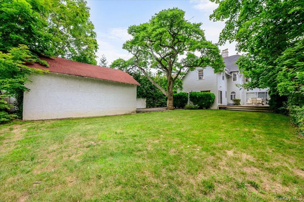 119 Pine Street Woodmere, NY 11598