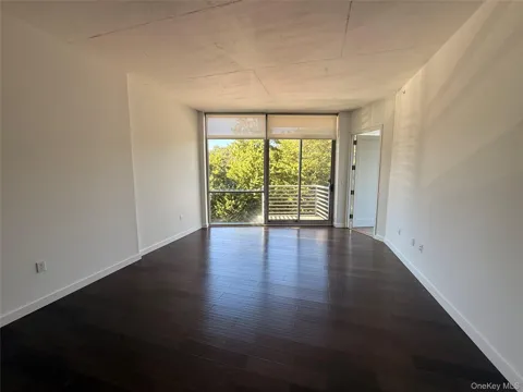 250 S Central Park Avenue #3A
