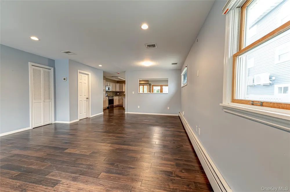 15 West Boulevard East Rockaway, NY 11518