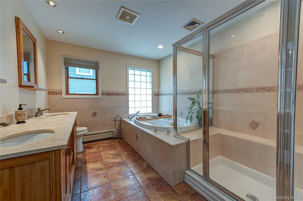 15 West Boulevard East Rockaway, NY 11518