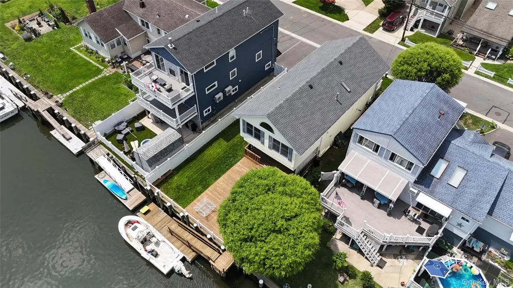 15 West Boulevard East Rockaway, NY 11518