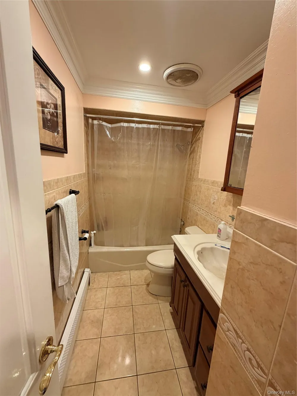 364 Lockwood Drive Shirley, NY 11967