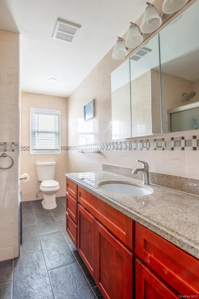 14641 224th Street #2 Springfield Gardens, NY 11413