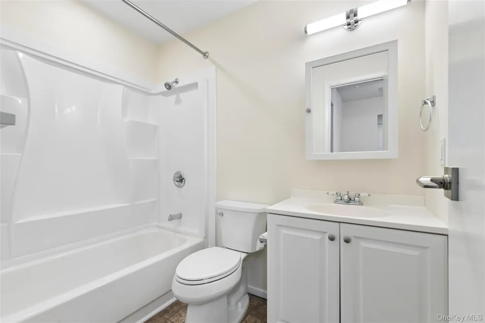 1000 9th Street #L97 Greenport, NY 11944