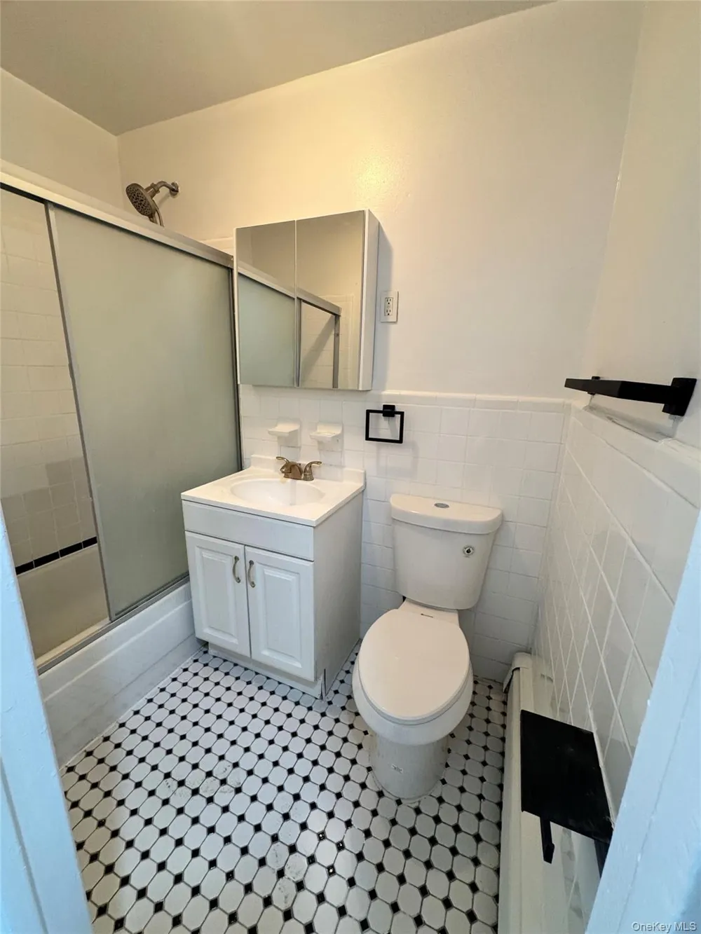 1481 Needham Avenue Bronx, NY 10469