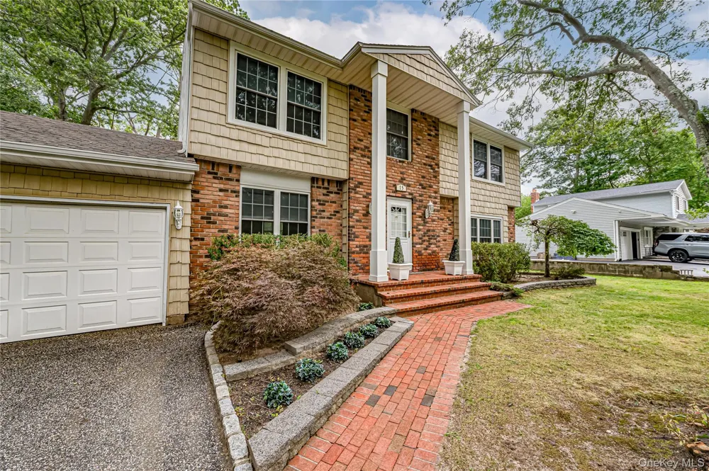 15 Washington Avenue Miller Place, NY 11764