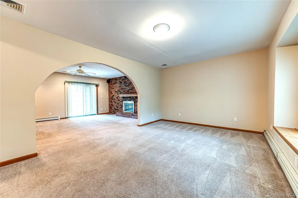 15 Washington Avenue Miller Place, NY 11764
