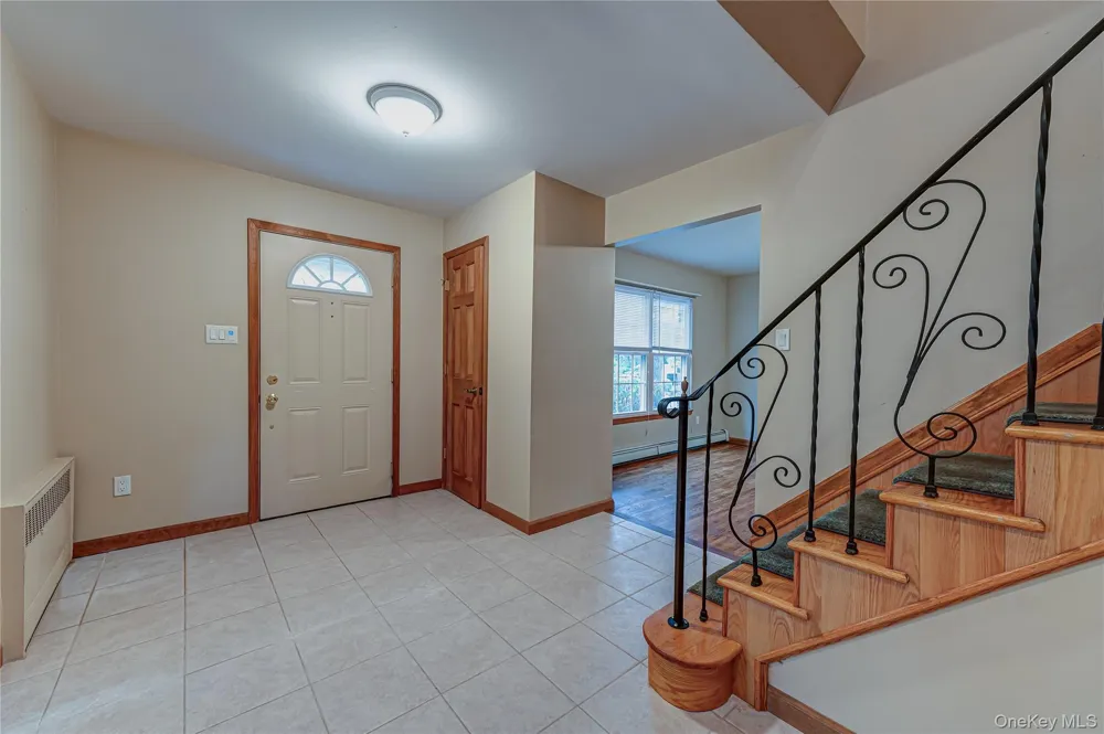 15 Washington Avenue Miller Place, NY 11764