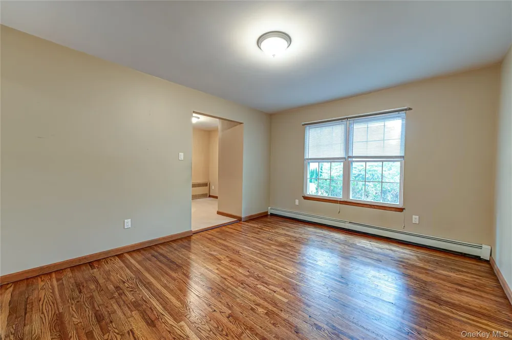 15 Washington Avenue Miller Place, NY 11764