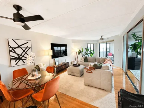 725 Miller Avenue #220