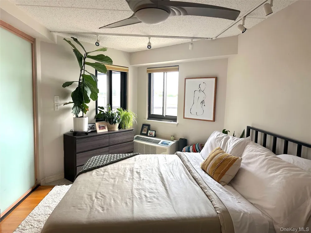 725 Miller Avenue #220 Freeport, NY 11520