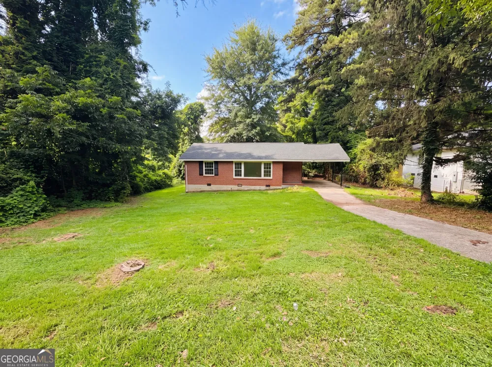 856 Glenway DR East Point, GA 30344