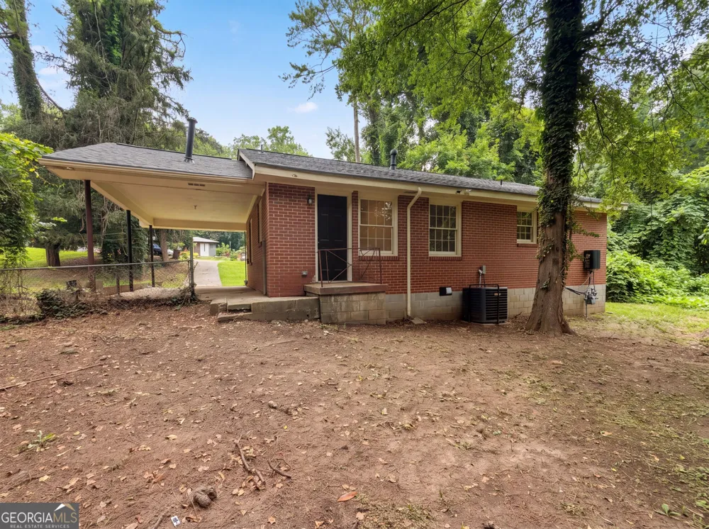856 Glenway DR East Point, GA 30344