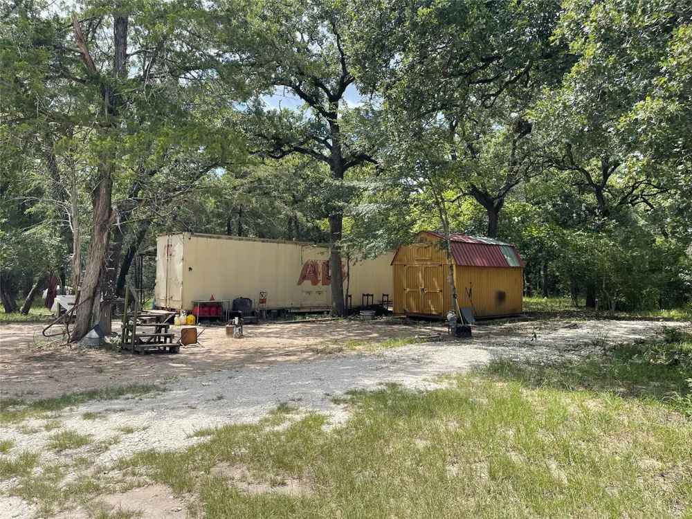108 Fcr 525 Fairfield, TX 75840