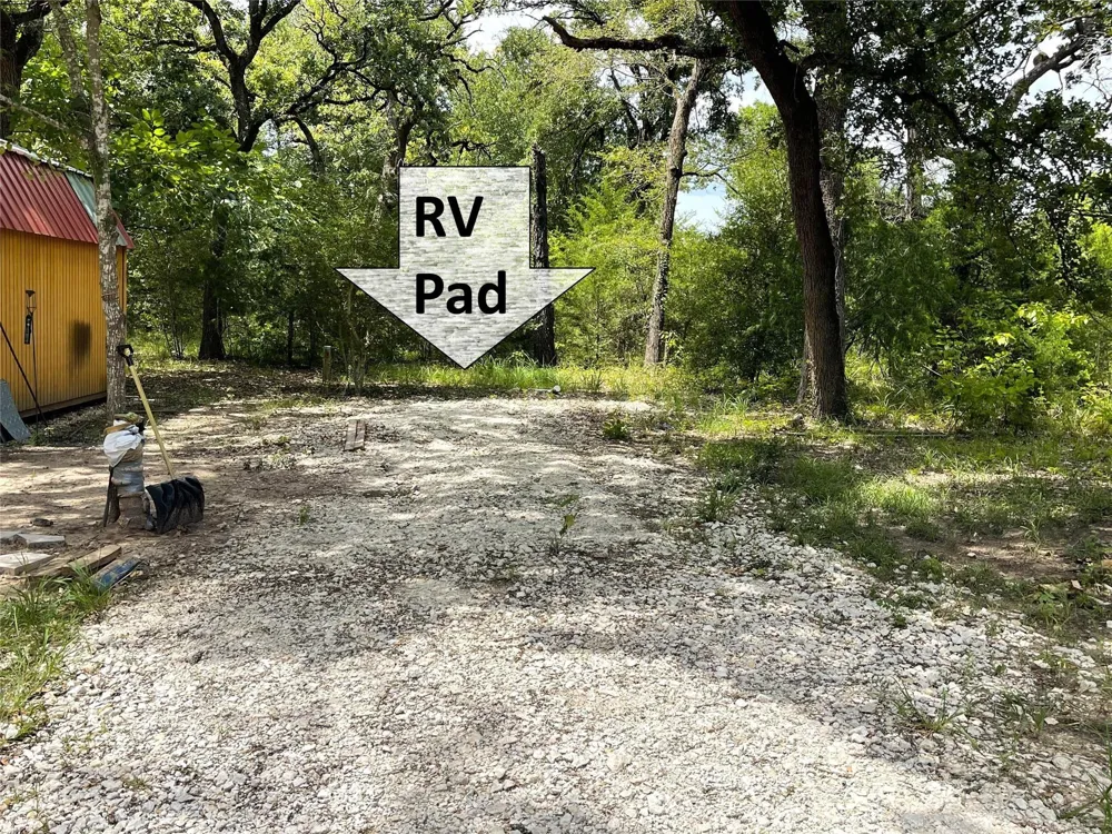108 Fcr 525 Fairfield, TX 75840