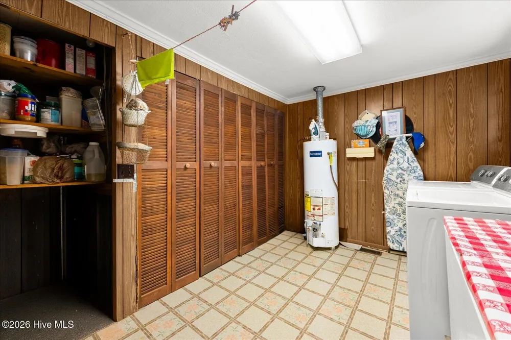 130 Washington Street Tignall, GA 30668