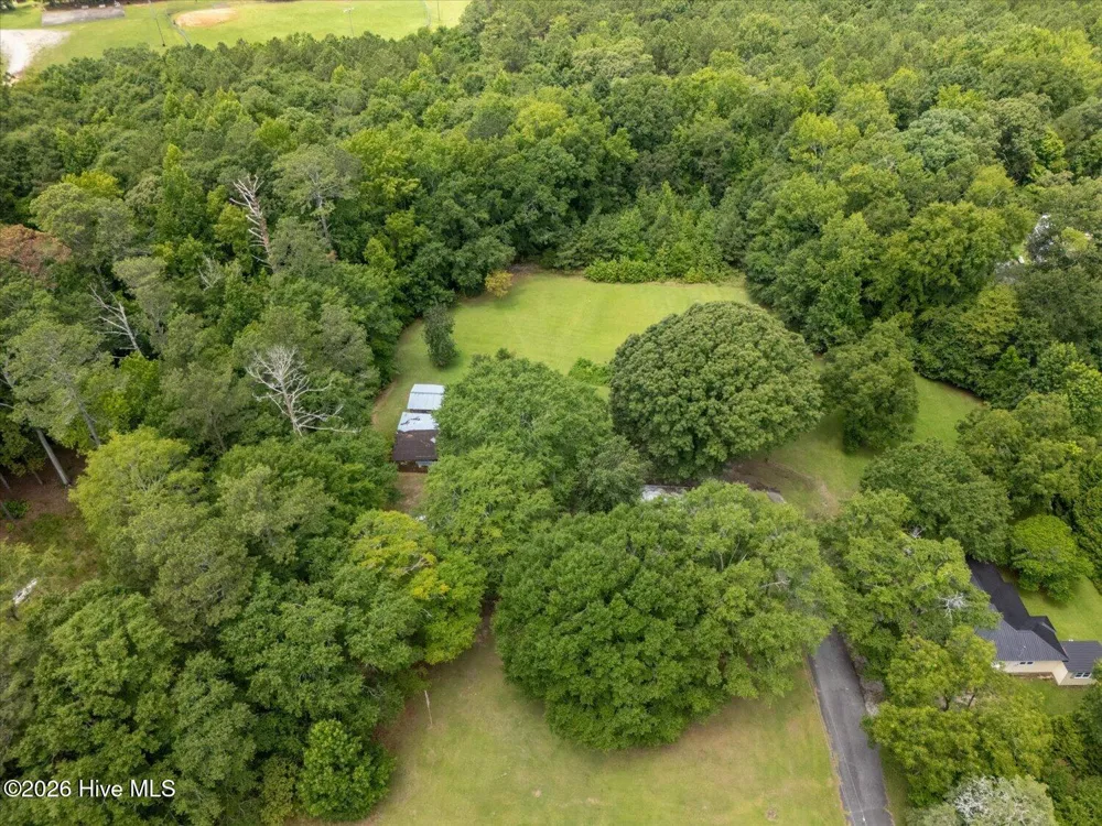 130 Washington Street Tignall, GA 30668