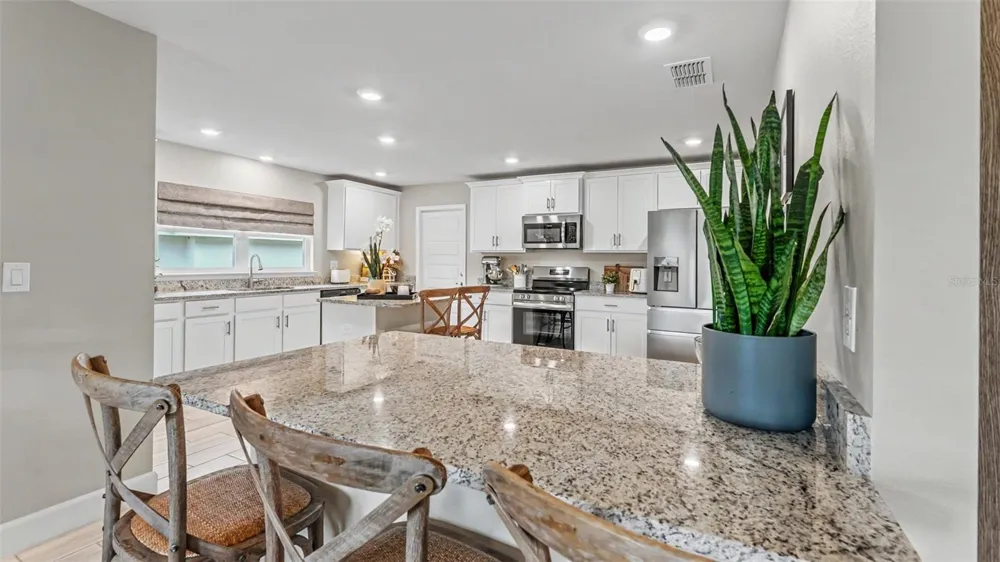 5280 TENNESSEE RIDGE COURT Auburndale, FL 33823