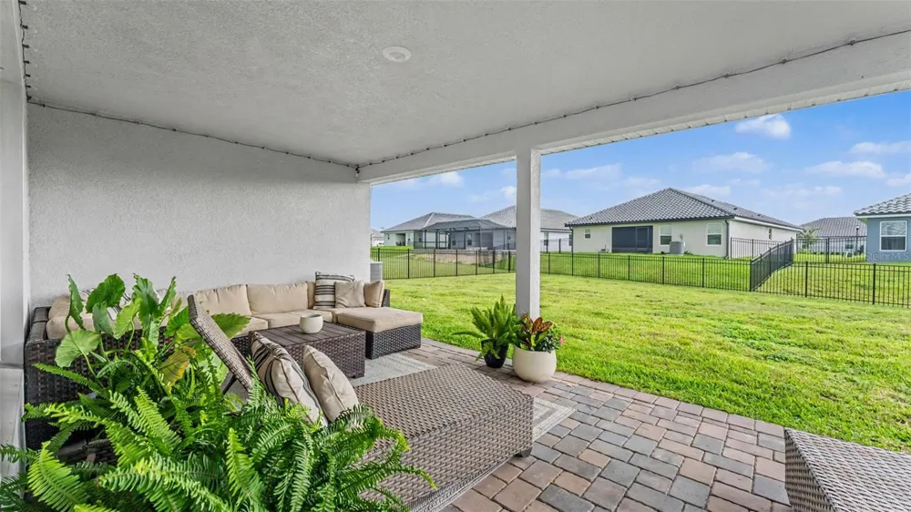 5280 TENNESSEE RIDGE COURT Auburndale, FL 33823