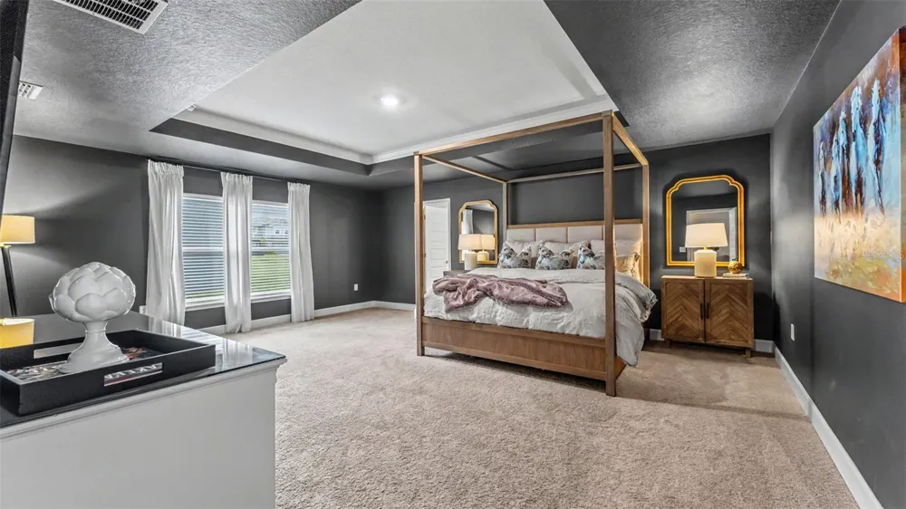 5280 TENNESSEE RIDGE COURT Auburndale, FL 33823