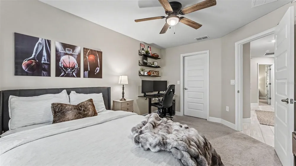 5280 TENNESSEE RIDGE COURT Auburndale, FL 33823
