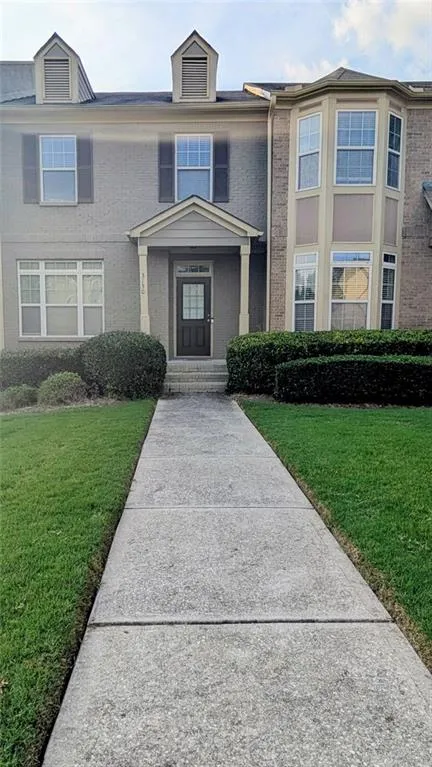 3150 Thorngate Court