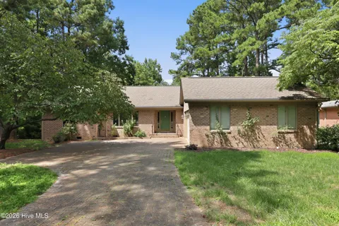 6 Sunset Drive